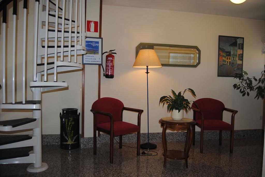 Hostal El Mirador La Lastrilla Kültér fotó